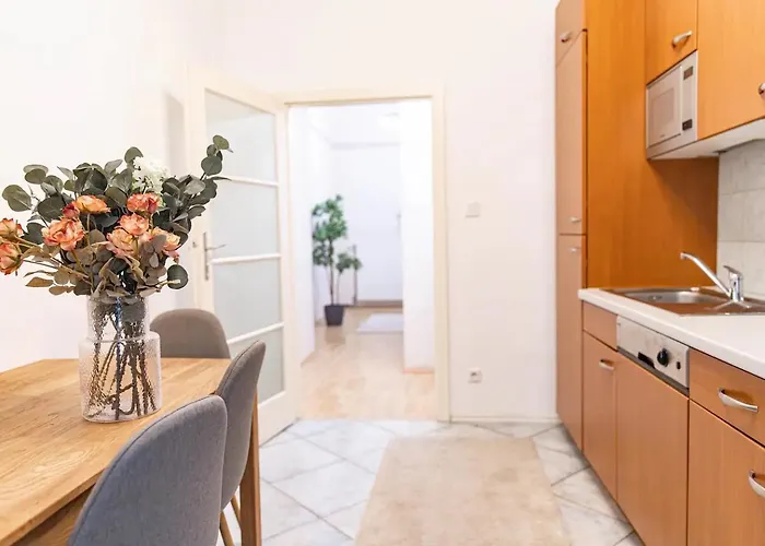 Apartamento At Belvedere, Location Close To U1 *